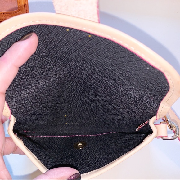 Tory Burch, Dooney & Bourke & Fossil wallets - Picture 5 of 8